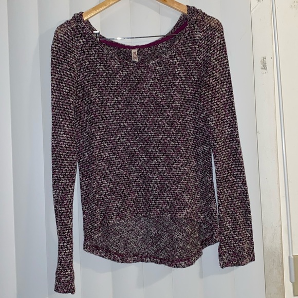 Women’s hooded pull over size large by Mudd - Picture 1 of 5